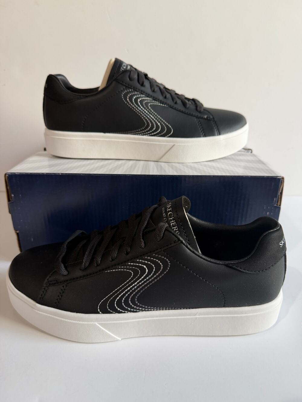 Skechers Court Classics Eden LX Lined Up Sneakers Black Womens Sz 7 NEW